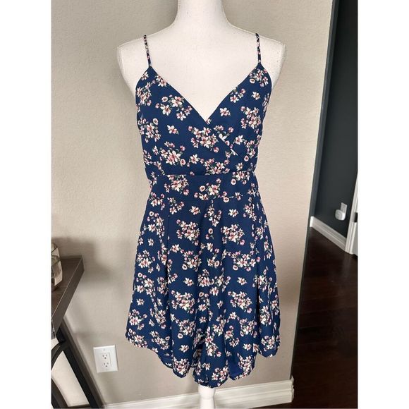 Altar'd State Pants - Altar’d Stare Blue floral Romper